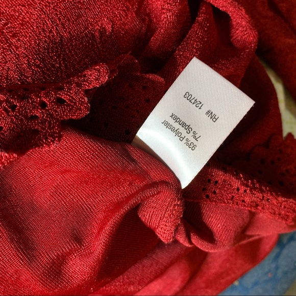 Cutout Lace Blouse - Picture 9 of 9